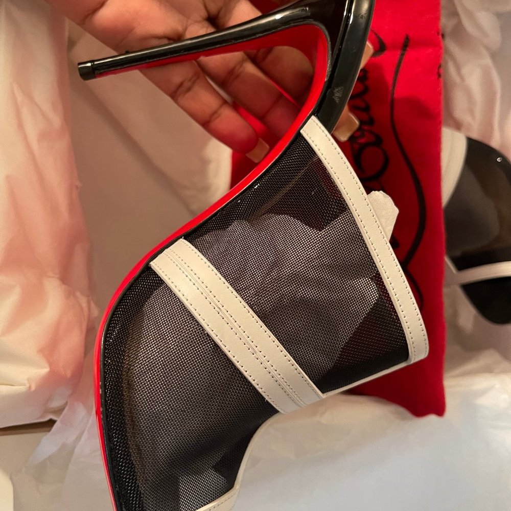 CHRISTIAN LOUBOUTIN MULES WORN ONCE SIZE 39.5 - Picture 15 of 16